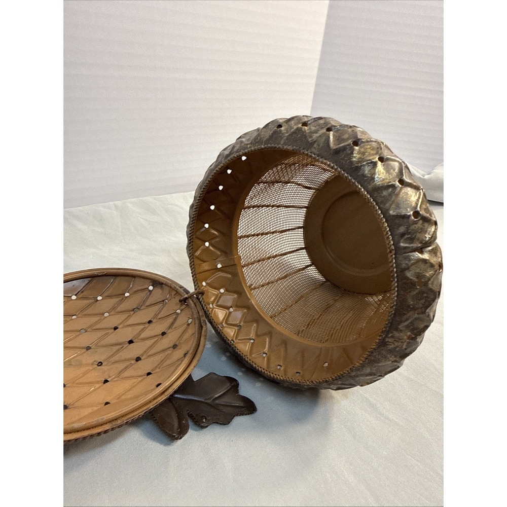 Vintage Metal Mesh Acorn Basket Lidded Decorative Trinket Jar Fall Harvest Decor - Picture 5 of 9